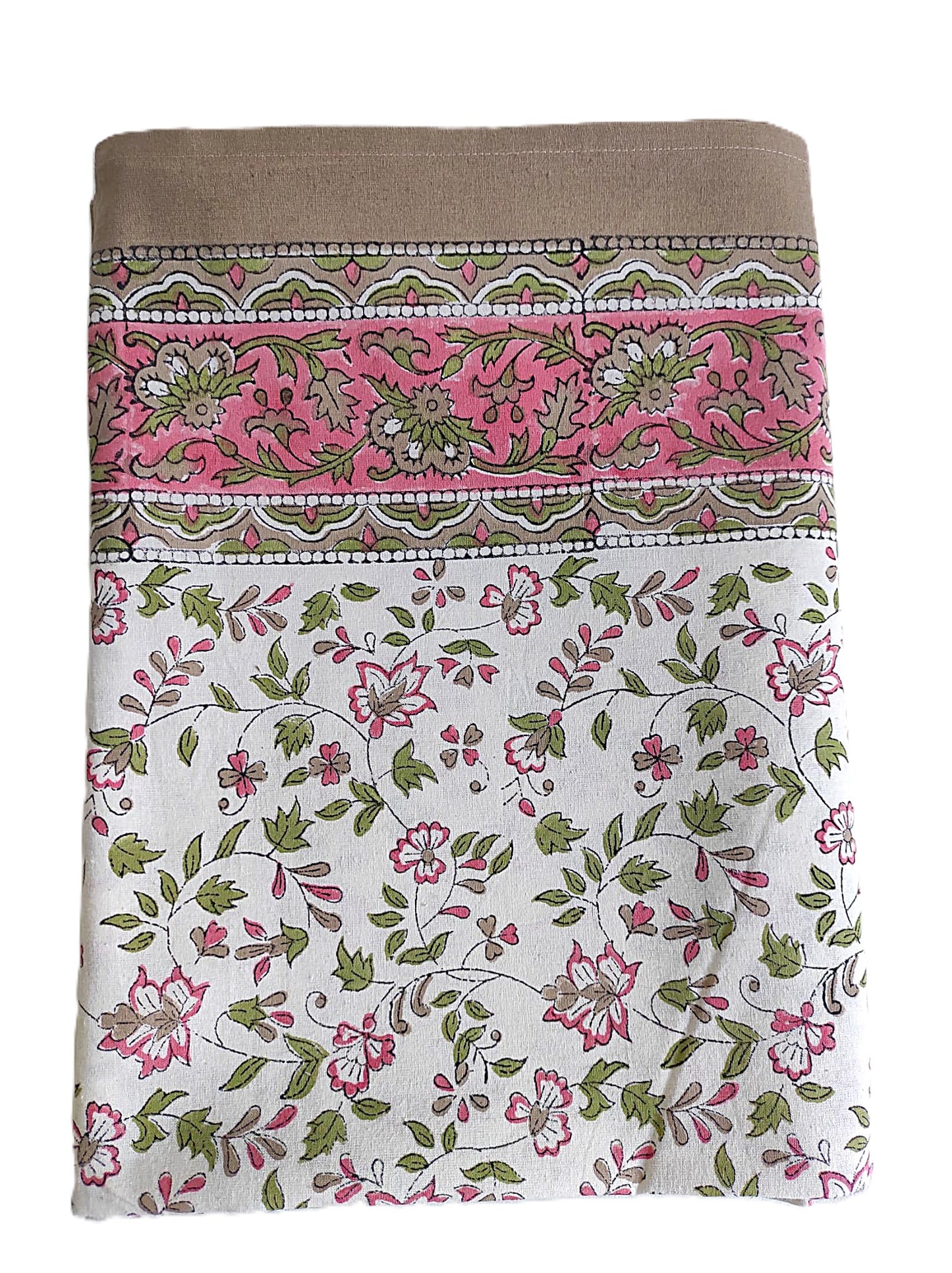 Nappe rectangulaire 6 places en coton Block Print indien écru, rose et kaki, avec motifs floraux et bordure décorative beige.
