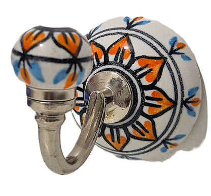 Patère Murale Ronde en Céramique Peinte à la Main – Artisanat du Rajasthan (Ø 6 cm, L 8,5 cm)